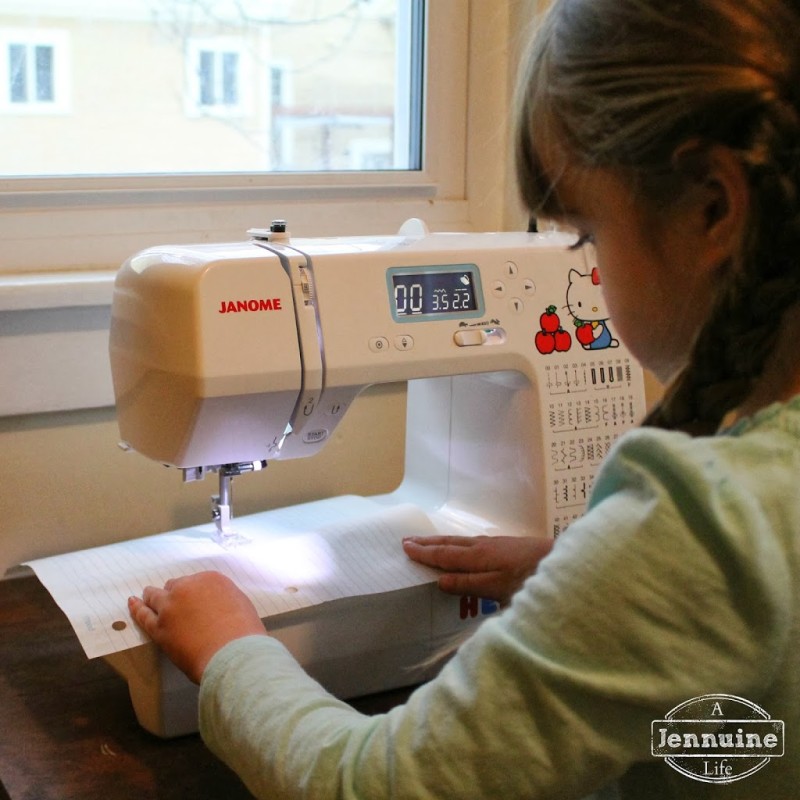 Tiny Sewists: Teaching Kids to Sew :: Lesson 3 - A Jennuine Life